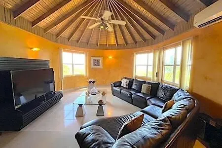 Hospitality Expert Stonehenge - 5Br Mansion Villa Montego Bay